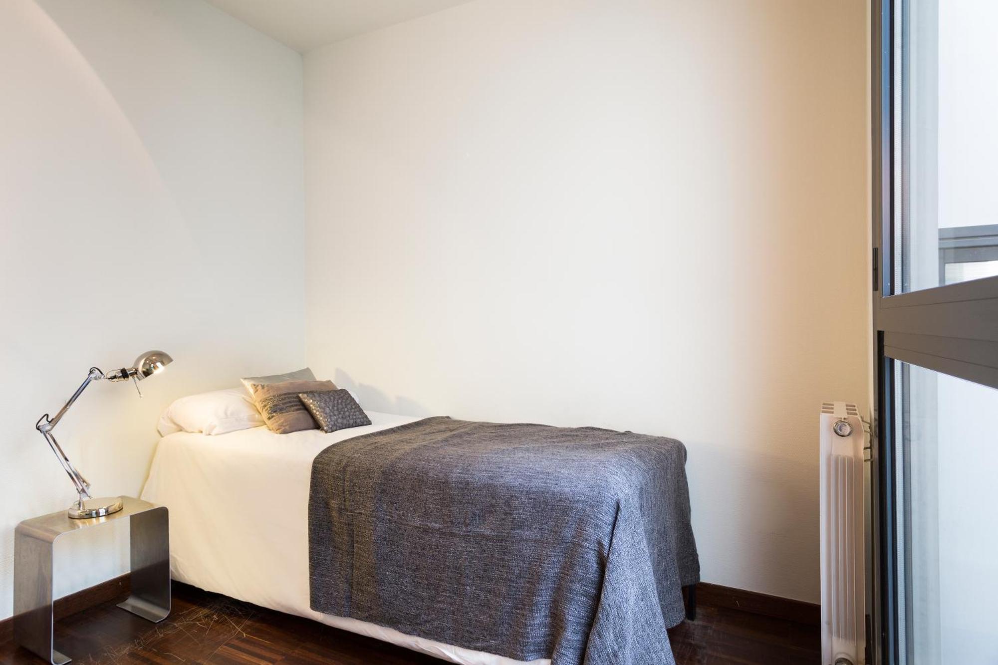 Apartment Barcelona Rentals - Sarria Apartments Near Center Chambre photo