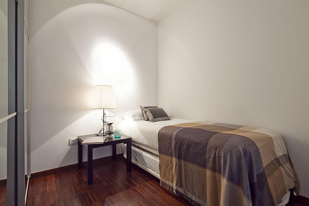 Apartment Barcelona Rentals - Sarria Apartments Near Center Extérieur photo