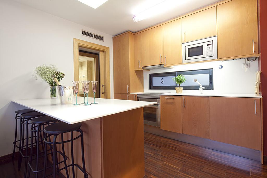 Apartment Barcelona Rentals - Sarria Apartments Near Center Extérieur photo